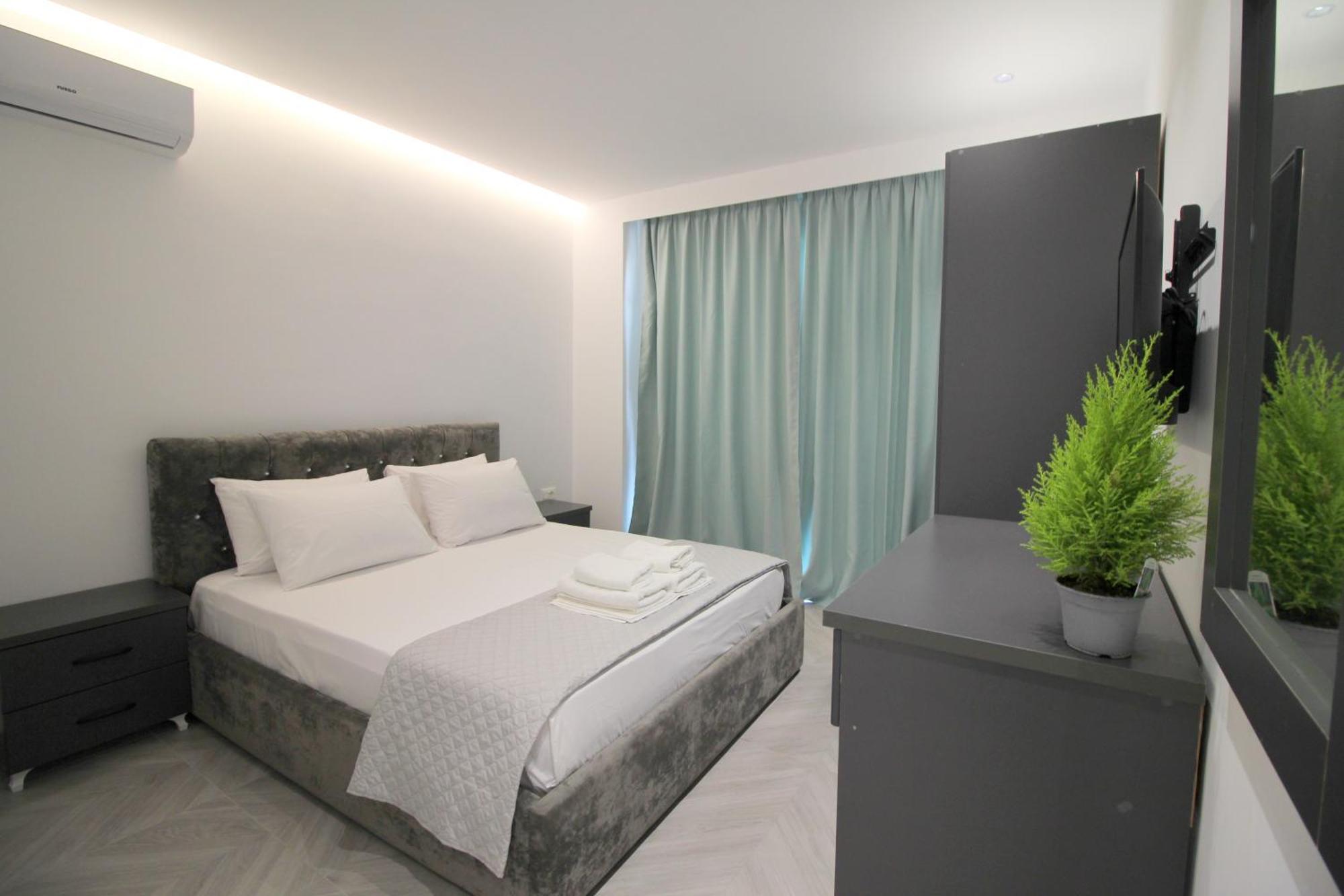 Noa Boutique Hotel Ksamil Rum bild