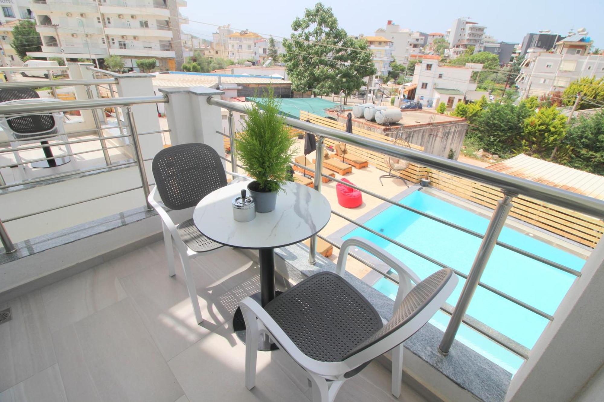 Noa Boutique Hotel Ksamil Rum bild