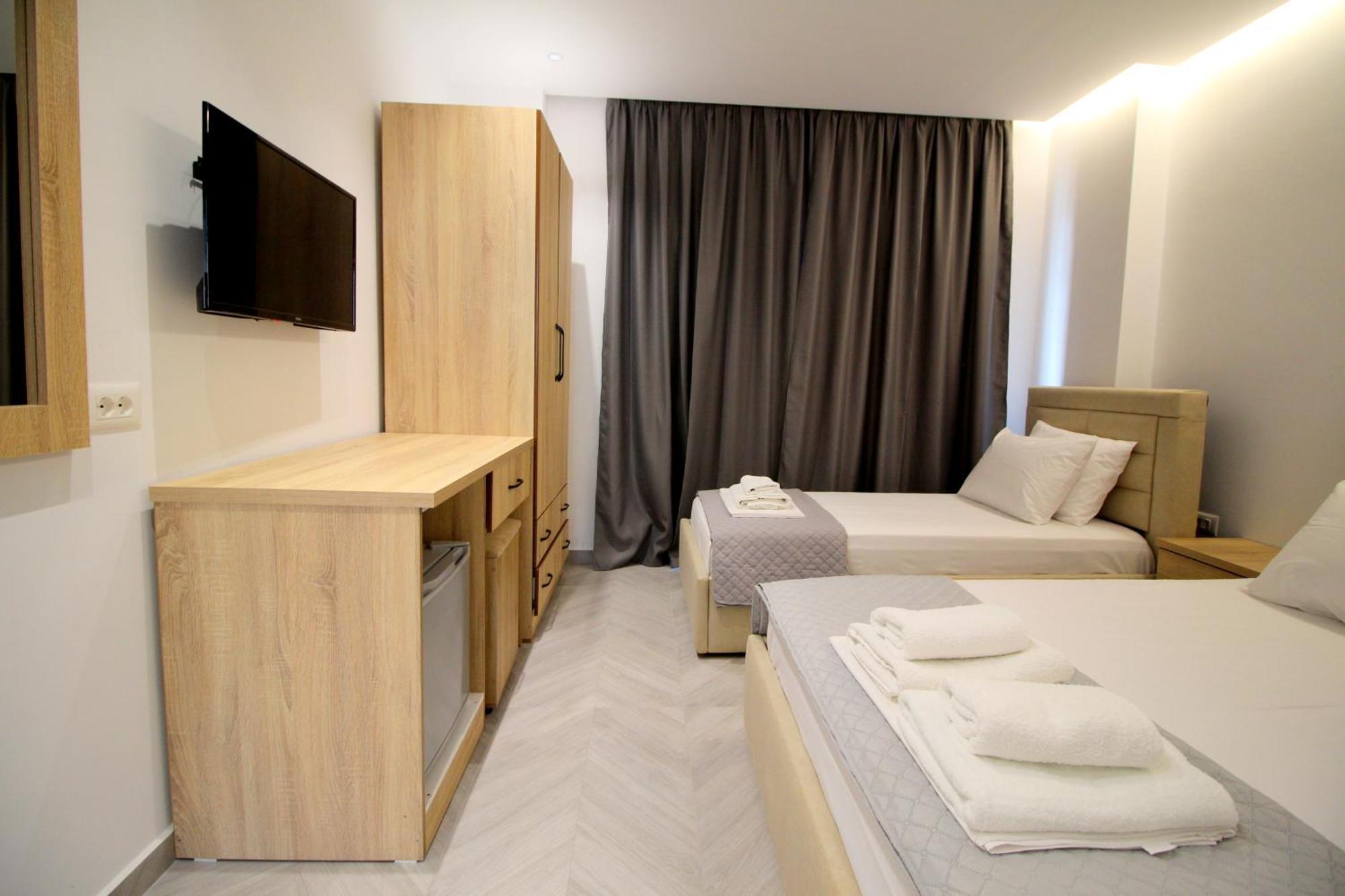 Noa Boutique Hotel Ksamil Rum bild