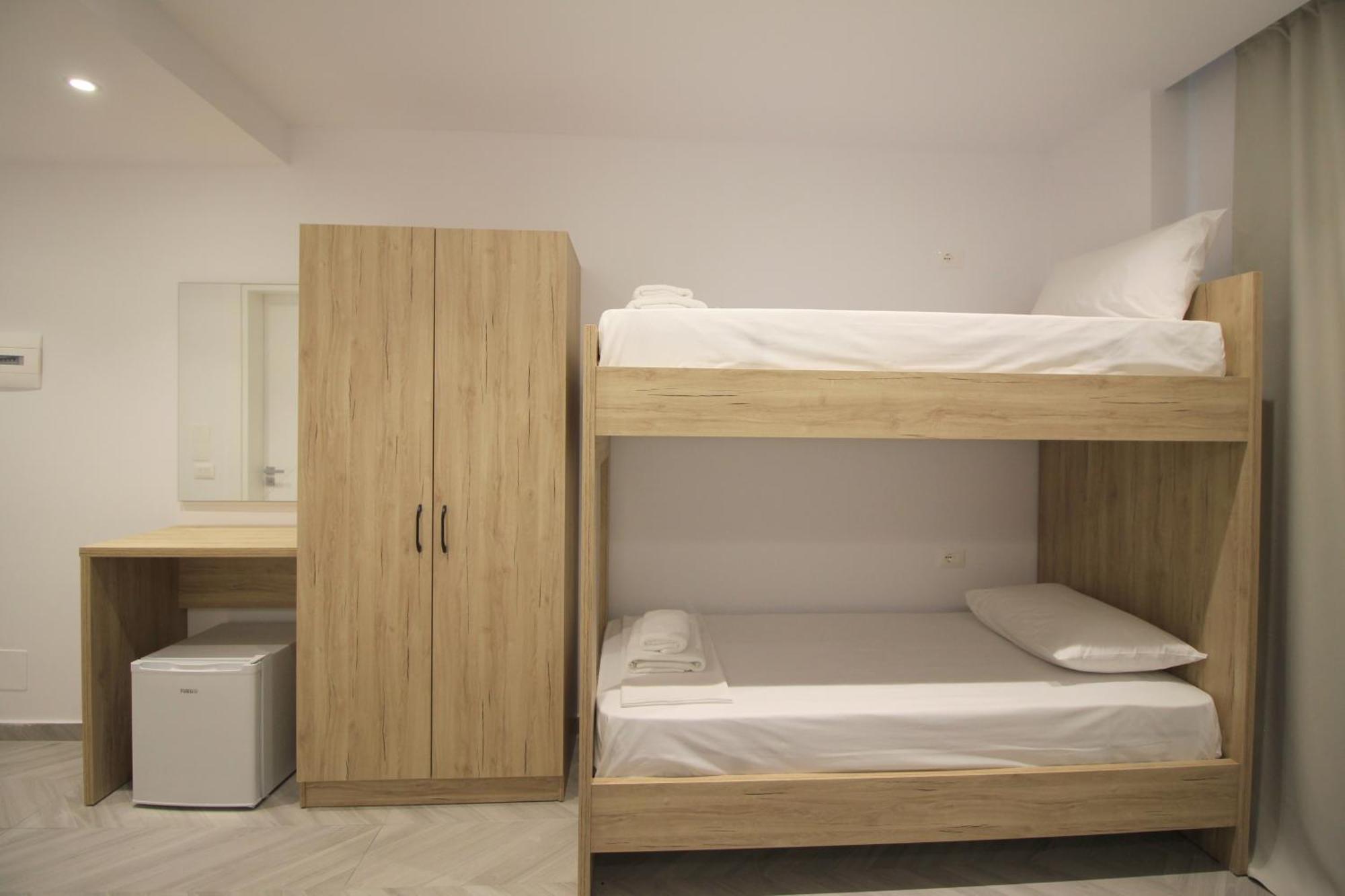 Noa Boutique Hotel Ksamil Rum bild