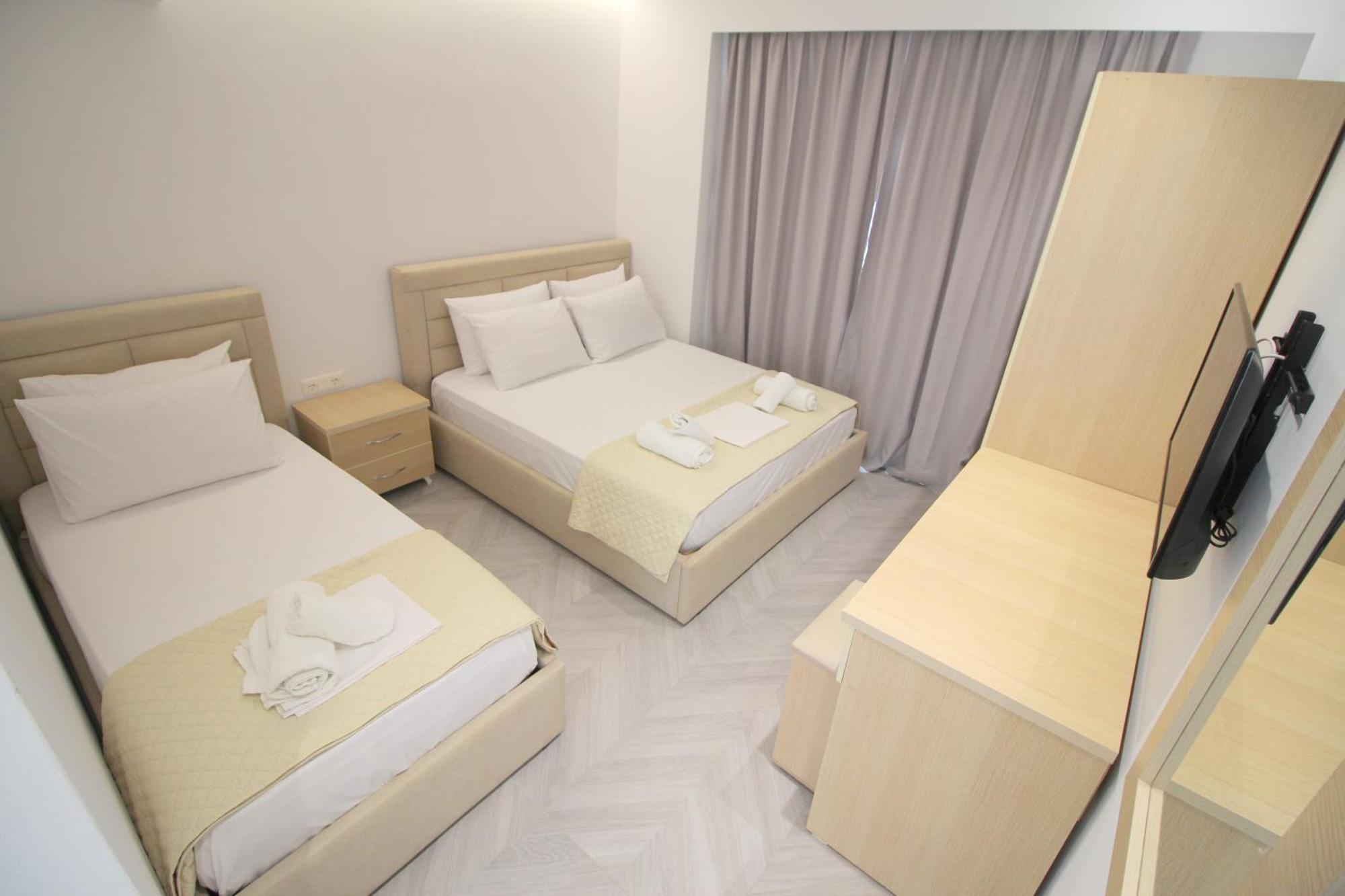Noa Boutique Hotel Ksamil Rum bild