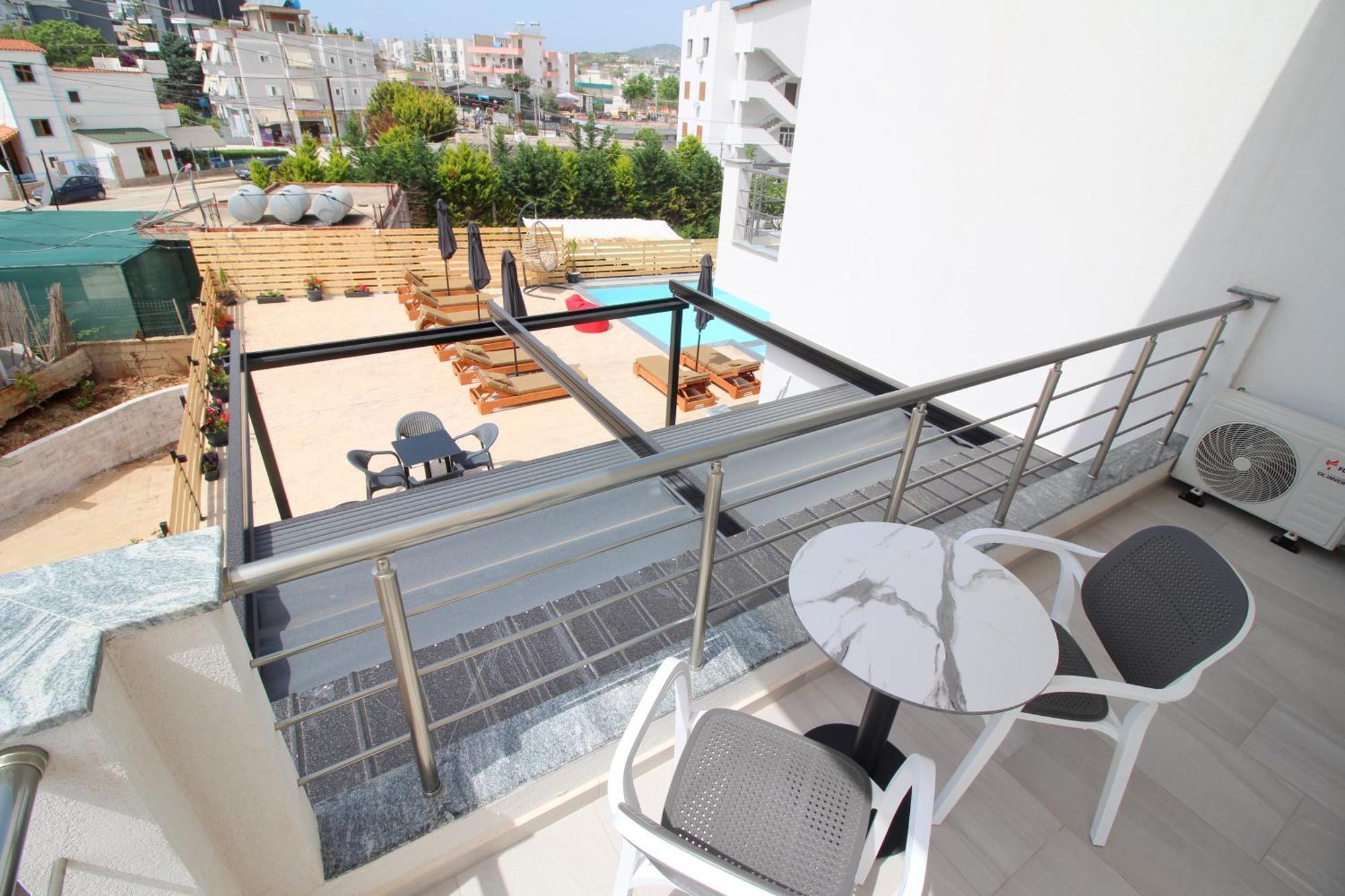 Noa Boutique Hotel Ksamil Rum bild