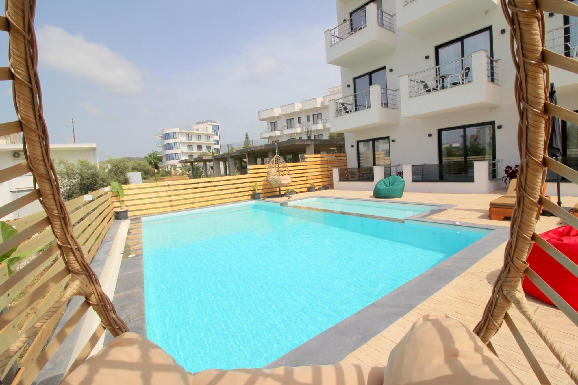 Noa Boutique Hotel Ksamil Rum bild