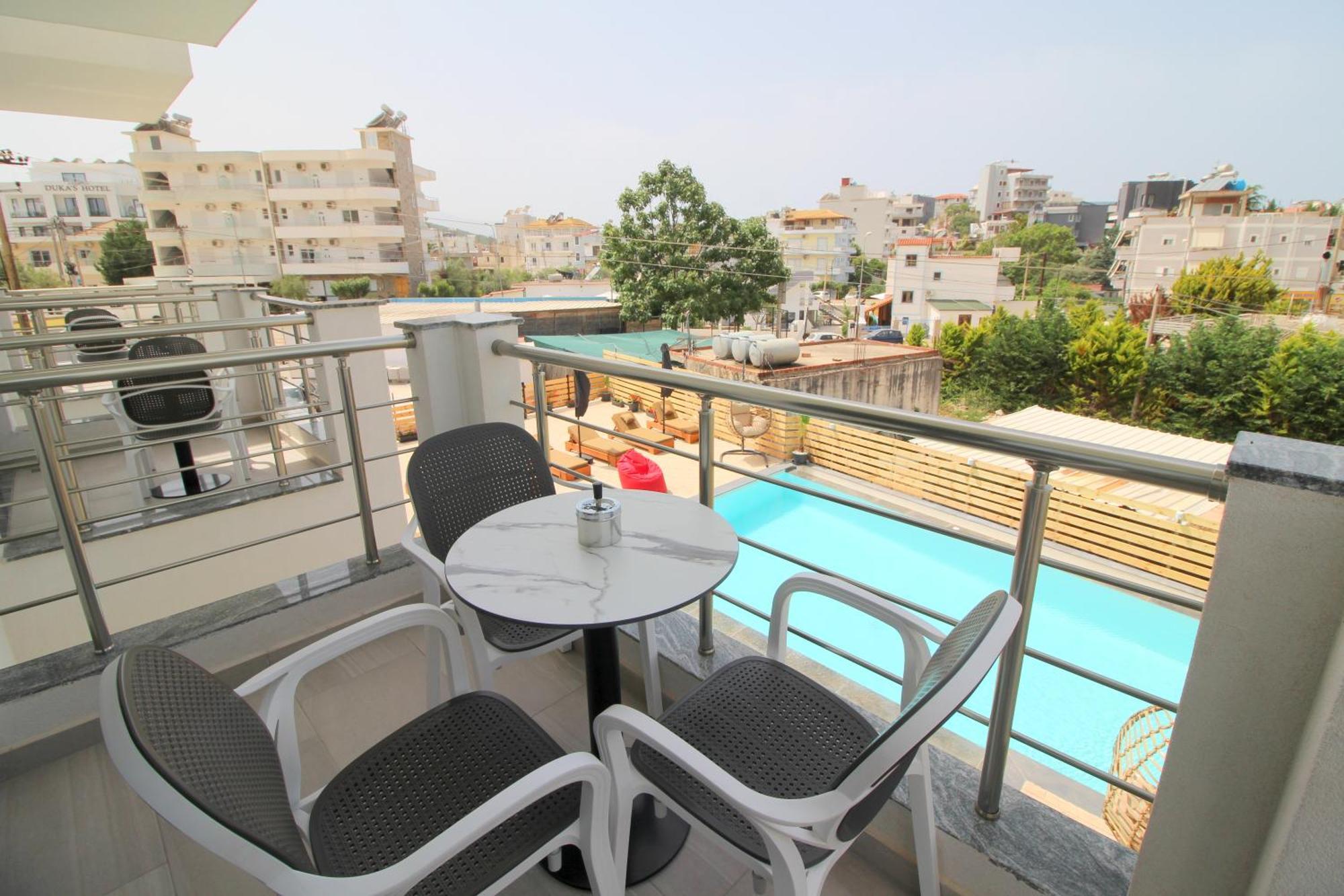 Noa Boutique Hotel Ksamil Rum bild