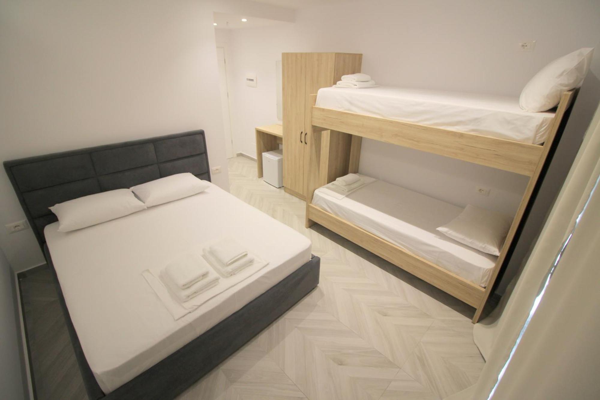 Noa Boutique Hotel Ksamil Rum bild